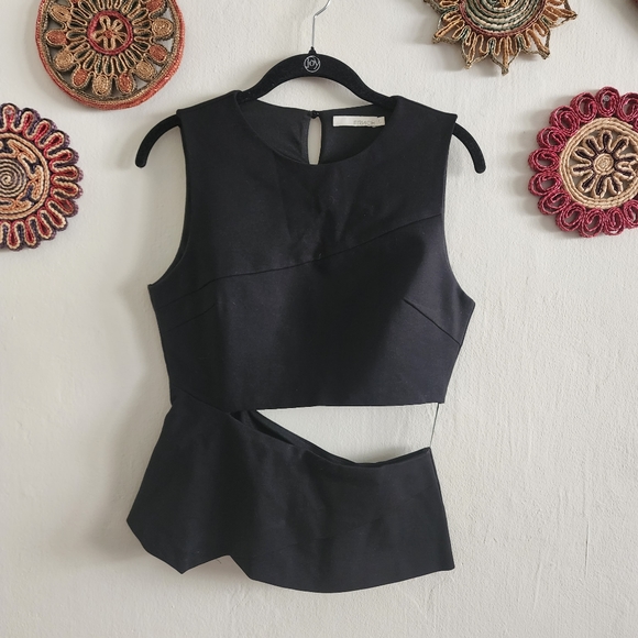 FRNCH Cut Out Top - Picture 7 of 11